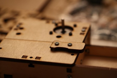 Locking mechanism for the foldable bed.
